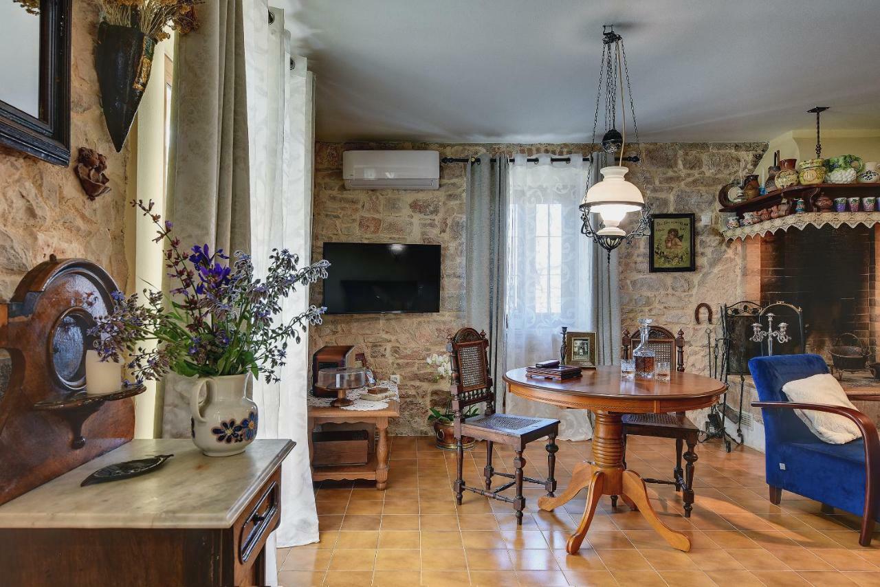 הוילה קרניצה Palazzo 1812 מראה חיצוני תמונה