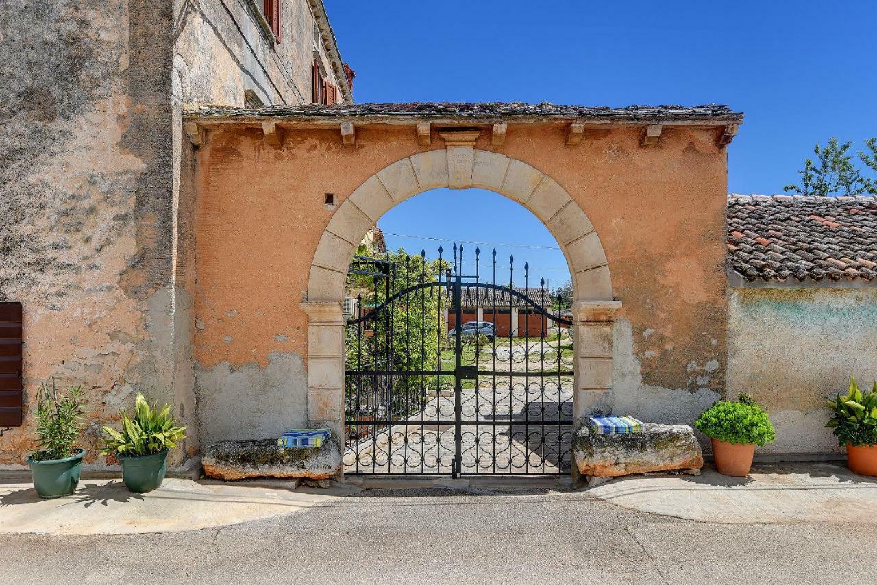 הוילה קרניצה Palazzo 1812 מראה חיצוני תמונה